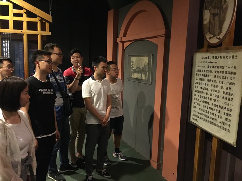 公司各单位纪念“五四”青年节活动丰富多彩