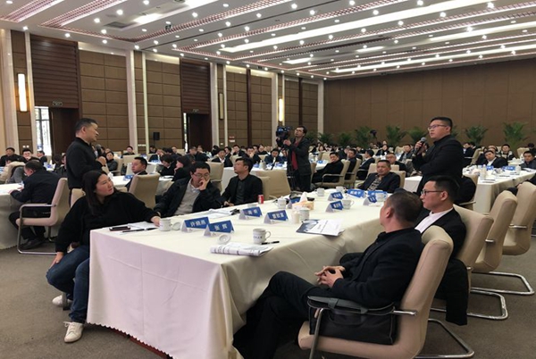 公司创新举办中高层管理人员领导能力提升培训