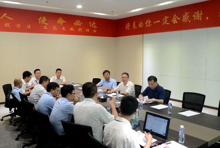 中铁二局集团公司副总经理刘剑斌到公司福州公司检查指导工作