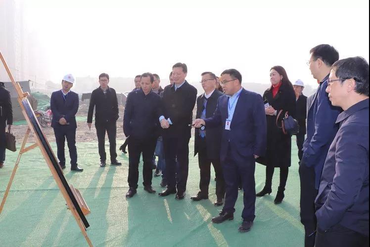 集团公司总会计师刘恒书一行到公司郫都、温江项目调研指导工作