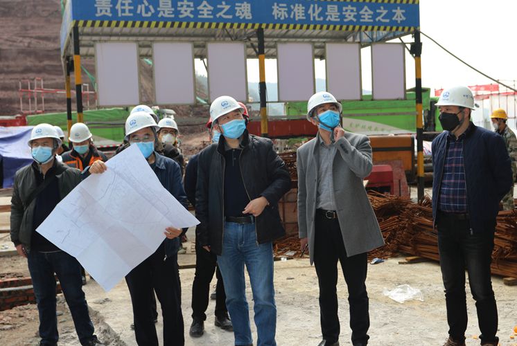 潘永光到达州公司指导工作